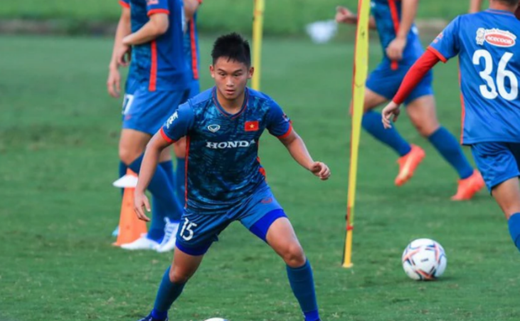 Bản thân Andrej Nguyễn An Khánh từng tâm sự khao khát được dự SEA Games 33 vào cuối năm cùng U22 Việt Nam. 88899999.png