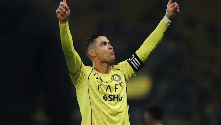 Cr7 không muốn giải nghệ khi chưa có cơ hội trải nghiệm khoảnh khắc đặc biệt này. kich-ban-trong-mo-cho-ronaldo-can-moc-1000-ban-ngay-tai-world-cup-2026-111-1767155488-252-width740height418.jpg