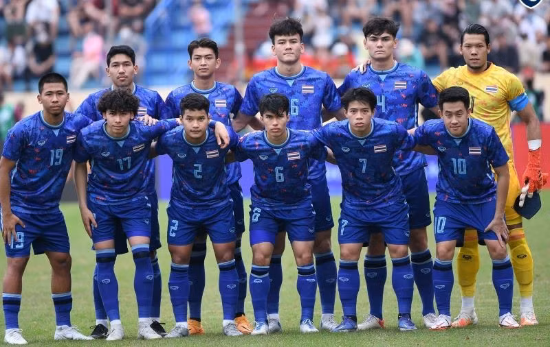 Ở giải đấu năm nay, với lợi thế sân nhà, người Thái được xem là ứng cử viên lớn nhất cho ngôi vô địch. u22-thai-lan-5523u.jpg