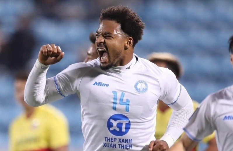 Sự trở lại của Xuân Son hứa hẹn mang đến tốc độ, sức mạnh và khả năng tạo đột biến cho hàng công của “Rồng vàng”. image-7.jpg