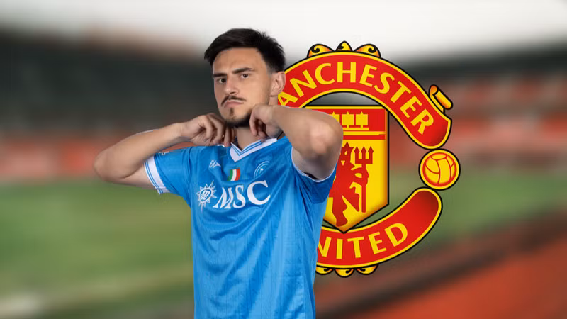 manchester-united-follows-eljif-elmas-en-589723.png