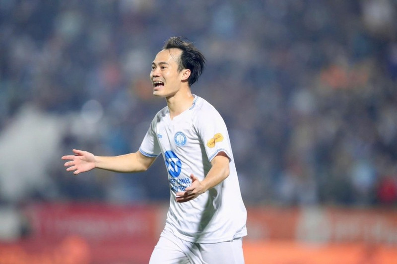 Theo cập nhật, tiền đạo Văn Toàn đã “mất” 1,5 tỷ đồng theo cập nhật mới nhất từ trang quốc tế Transfermarkt. 489260216-1293753635625853-2507977090252498751-n-67f2731973f47.jpg