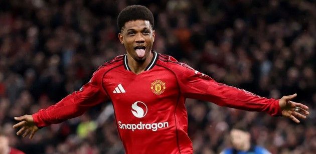 Bộ 3 cầu thủ này sẽ vắng mặt trong ít nhất 4 vòng đấu và chỉ có thể trở lại sớm nhất là ở vòng 21 gặp Burnley ngày 8/1/2026. 20251216-003853-9zk7nm2z.png