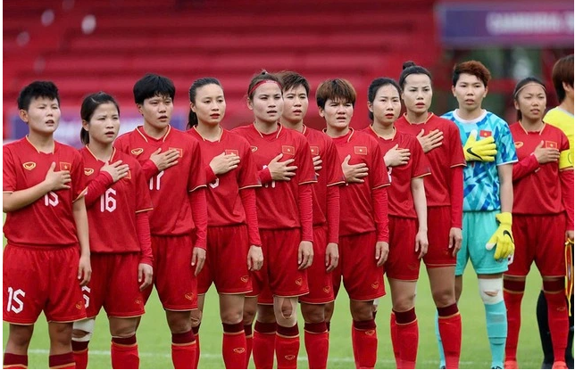 Bao gồm 14 trọng tài chính và 16 trọng tài biên (trong đó mỗi vị trí có 2 trọng tài dự bị), cùng 11 trọng tài video (VMO) được bổ nhiệm cho VCK Asian Cup nữ 2026. 5555555555555555.png