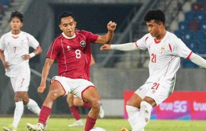Dù thắng U22 Myanmar 3-1, nhưng chừng đó bàn thắng là không đủ để U22 Indonesia đi tiếp. 99999999999999999999.png