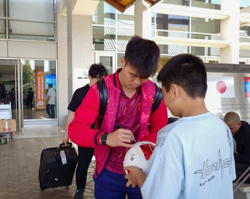 Duy Mạnh và các đồng đội đang giữ quyết tâm cao, hướng tới mục tiêu giành trọn 3 điểm để duy trì cơ hội cạnh tranh trong cuộc đua giành vé dự VCK Asian Cup 2027. z7226284711114-319fbb795894db2d2b7841c782b14630-69183d2fa5e70.jpg