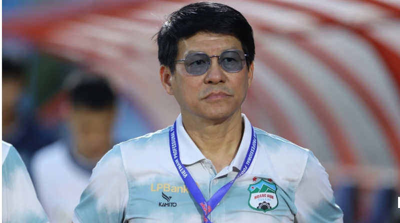 Việc bổ sung ông Vũ Tiến Thành được kỳ vọng sẽ giúp đội bóng ổn định tổ chức, duy trì tính kỷ luật và nâng cao hiệu quả chuyên môn trong giai đoạn then chốt của mùa giải. 9999999999999999999999999.png