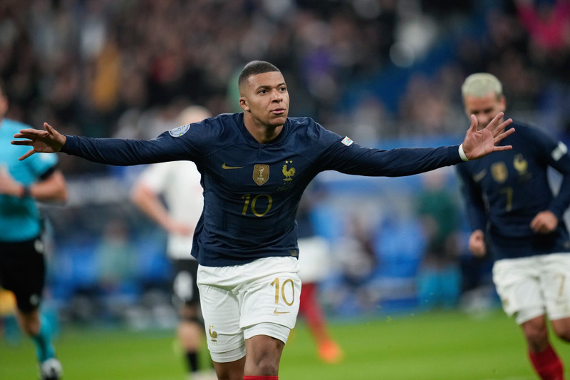 mbappe-7709.jpg