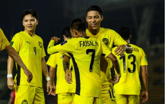 Nhiều nguồn tin tiết lộ, Liên đoàn bóng đá châu Á (AFC) đã có kế hoạch xử phạt, trao chiến thắng tỷ số 3-0 cho đội tuyển Việt Nam một khi có kết luận tại CAS, theo New Straits Times. 99999999999999999.png