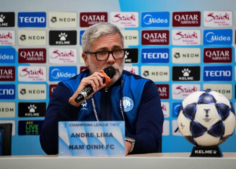 Chia sẻ về trận đấu với CLB Gamba Osaka, ông Andre Lima cho biết: "Đây là trận đấu khó khăn, Gamba Osaka FC rất mạnh, họ là ứng cử viên cho tấm vé đi tiếp ở bảng này. Nhưng trận đấu tới, chúng tôi sẽ chơi tốt. 575303677-17871353472452504-4139131624798584028-n-6909cbe8deccc.jpg