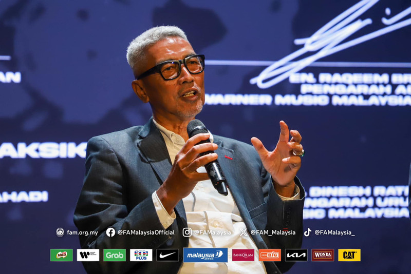 yusoff-mahadi-fam-pic.jpg