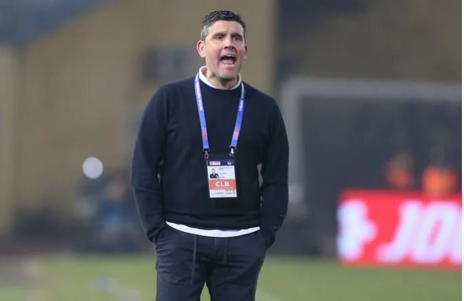 Sau vòng 14 V-League, CLB Ninh Bình chia tay HLV Gerard Albadalejo và trợ lý HLV Josep Maria Roma. 00000000000000000000.png