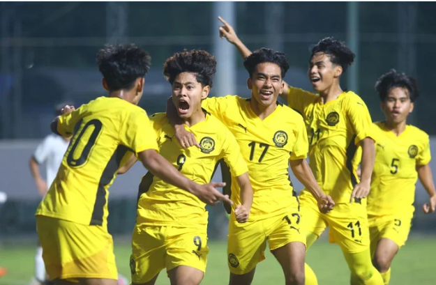 “Mục tiêu của tôi là vô địch. Nhưng trước tiên, chúng tôi phải đi từng bước một, bắt đầu từ vòng bảng rồi mới tập trung cho các trận tiếp theo”. 000000.png