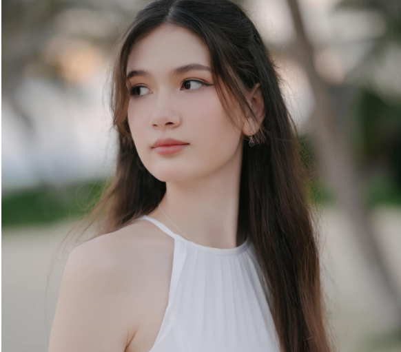 Thanh Giang tiết lộ nửa kia khiến các fan hâm mộ bán tín bán nghi. 0989876766.png