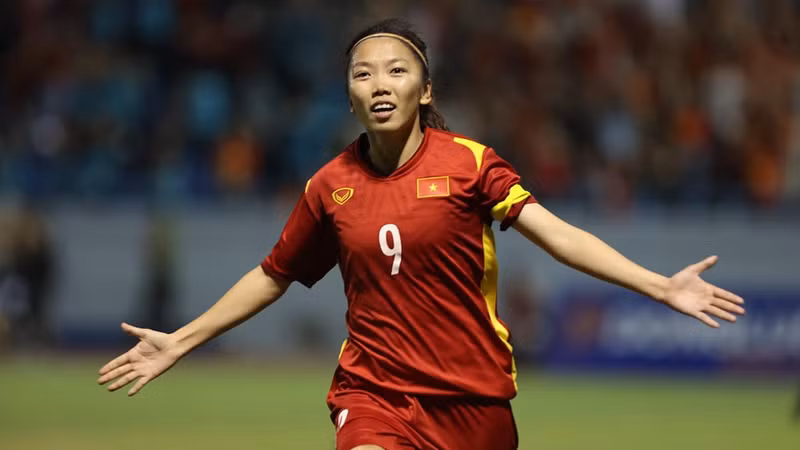 Nguyễn Huỳnh Như đang là cầu thủ nữ ghi được nhiều bàn thắng nhất cho đội tuyển nữ Việt Nam với 68 bàn thắng sau 109 trận. base64-1653141341232790021417-1236.jpg