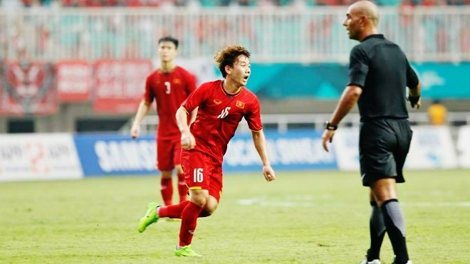 Với U23/Olympic Việt Nam: Minh Vương vô địch VFF Cup 2018, và góp mặt Asiad 2018 (hạng tư) và Á quân King’s Cup 2019. 16052021-minh-vuong-tuyen-viet-nam-1.jpg