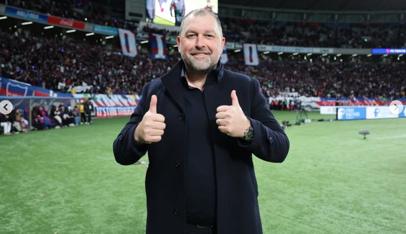 Theo ông Peter Cklamovski, việc thiếu vắng 7 cầu thủ nhập tịch (do bị FIFA đình chỉ) không quá quan trọng ở trận làm khách tuyển Việt Nam. peter-malaysia.jpg