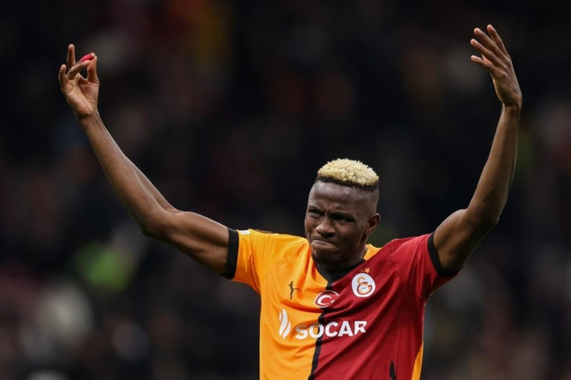 victor-osimhen-galatasaray-smile-686dda06913c6.jpg