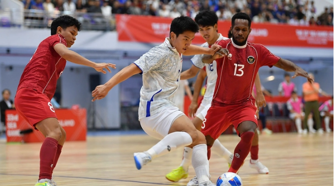 Futsal nam Thái Lan thua đậm Indonesia 1-6 ở lượt trận chung kết và ngậm ngùi nhìn đối thủ lên ngôi. 888888888888877777777777777777.png