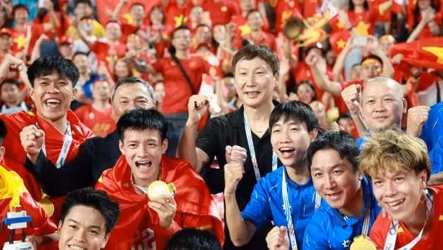 Đó sẽ là nền tảng để toàn đội đặt mục tiêu cùng nhau nỗ lực, chiến đấu để giành được những kết quả tốt." img-203b5408.jpg