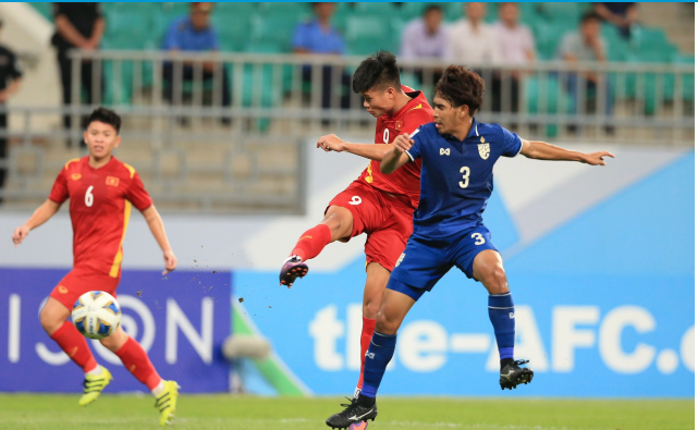 Trong 12 lần chạm trán trước đó, Việt Nam chỉ hòa được 4 lần, tức để thua tới 8 trận ở cấp độ trẻ. 8888888888888888.png