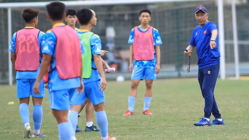 Ở đợt tập trung đợt này, U19 Việt Nam sẽ thử nghiệm đội hình với nhiều nhân tố mới hướng tới Giải vô địch U19 Đông Nam Á 2026 và Vòng loại U20 châu Á 2027. z7633672187232-f455d9c02834a4a2a36f91ad3904e7e0-copy.jpg