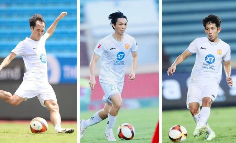 Năm 2007, Vũ Văn Thanh gia nhập lò đào tạo bóng đá trẻ của Hoàng Anh Gia Lai- Arsenal JMG, cùng lứa với những Công Phượng, Tuấn Anh, Xuân Trường, Văn Toàn. image-1-8330.jpg