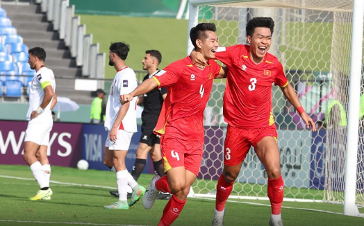 Hai pha lập công của Nguyễn Đình Bắc và Hiểu Minh đã chính thức giúp U23 Việt Nam phá dớp không thắng trước đối thủ Tây Á Jordan, qua đó nhận nhiều lời khen từ phía người hâm mộ. 8888888888888888.png