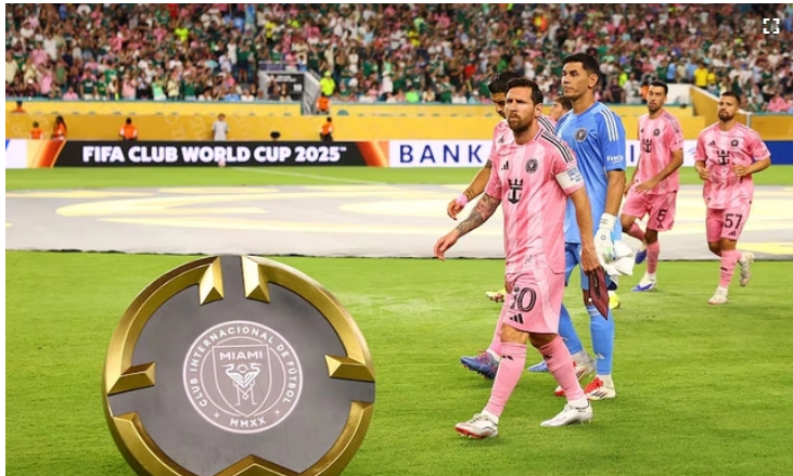 Ngoài ra, nhiều người cũng cảm thấy các trọng tài thường ưu ái Inter Miami trong nhiều trận đấu 1 cách thái quá vì lý do nào đó. 00099888888.png