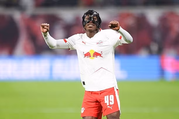 Yan Diomande từng được Man United liên hệ hồi tháng 1, song đội bóng Bundesliga khẳng định không bán cầu thủ giữa mùa. img-2add44e5.jpg
