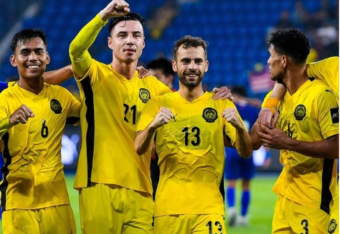 Dù thiếu vắng 7 cái tên đang bị FIFA treo giò, tuyển Malaysia vẫn có tới 12 cầu thủ nhập tịch trong đội hình lần này. 009999998888.png