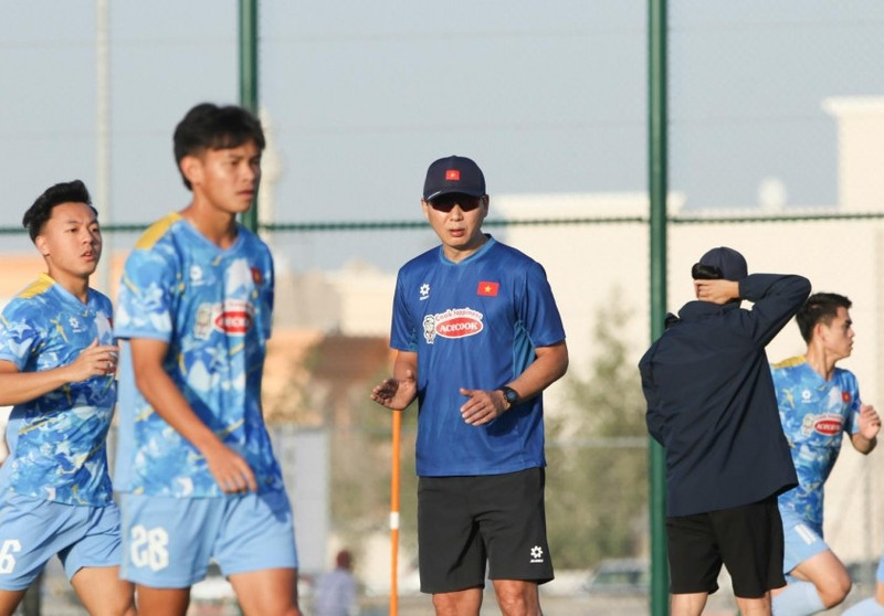 Trưa ngày 2/1/2026, U23 Việt Nam đã lên đường sang Ả Rập Xê Út để tham dự vòng chung kết U23 châu Á 2026. 607966606-1202294938771084-358390636031347529-n-69572d57e1fe1.jpg