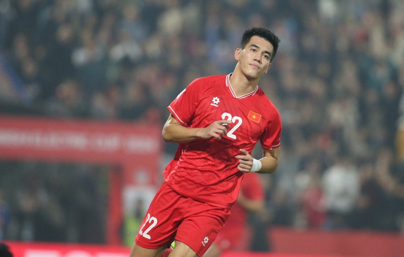 Thành tích của Ngô Đăng Khoa vô cùng ấn tượng, vượt xa cả đàn anh Tiến Linh và Đình Bắc - những người liên tục tịt ngòi trong suốt nhiều vòng đấu qua. image.jpg