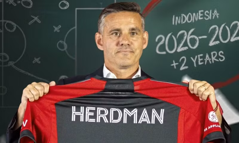 Đội tuyển Indonesia gây ấn tượng mạnh khi tân HLV John Herdman công bố danh sách triệu tập với tổng giá trị đội hình lên tới gần 1.000 tỷ đồng. anh-chinh-herdman-17670102582001065617797.jpg