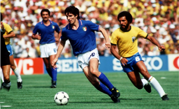 6.Just Fontaine Pháp 13 bàn chỉ trong kỳ 1958 (kỷ lục 13 bàn/kỳ). 7766555-9636.png