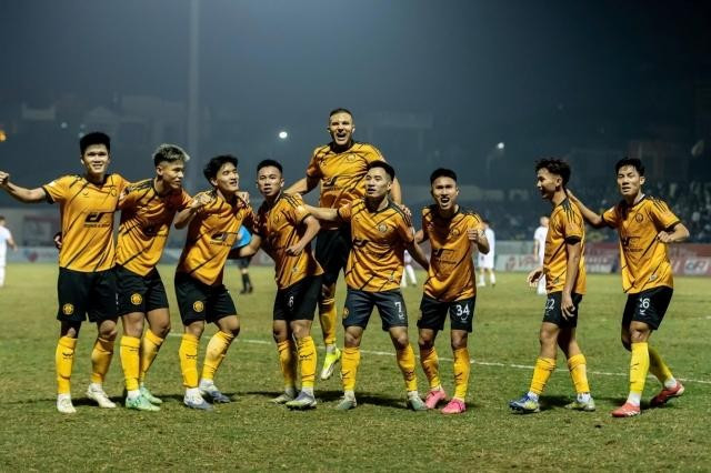 Kỳ chuyển nhượng giữa mùa V-League 2025/2026 khép lại vào ngày 17/3, CLB Thanh Hóa vẫn đang ở trong tình thế “nín thở” chờ phán quyết từ FIFA. 625098460-1459595469509170-3834368981101568617-n-697ff4094c1e6-69b7fc90d2cac.jpg