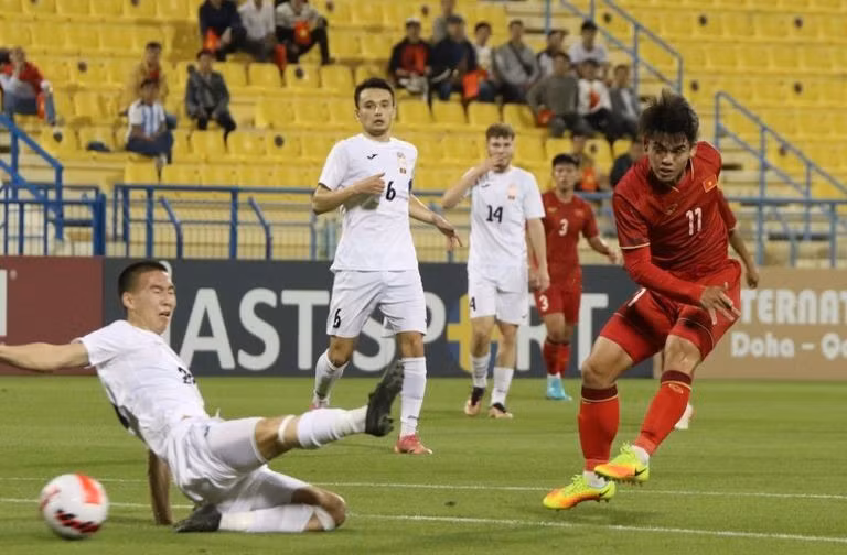 u23-kyrgyzstan-u23-viet-nam-151209.jpg