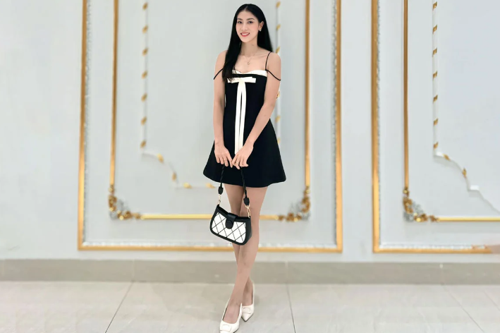 Ở trận đấu này, Kiều Trinh ghi 23 điểm ngang với Thanh Thúy, tuy nhiên hiệu suất của đối chuyền mang áo số 11 vượt trội người đội trưởng. 0000.png