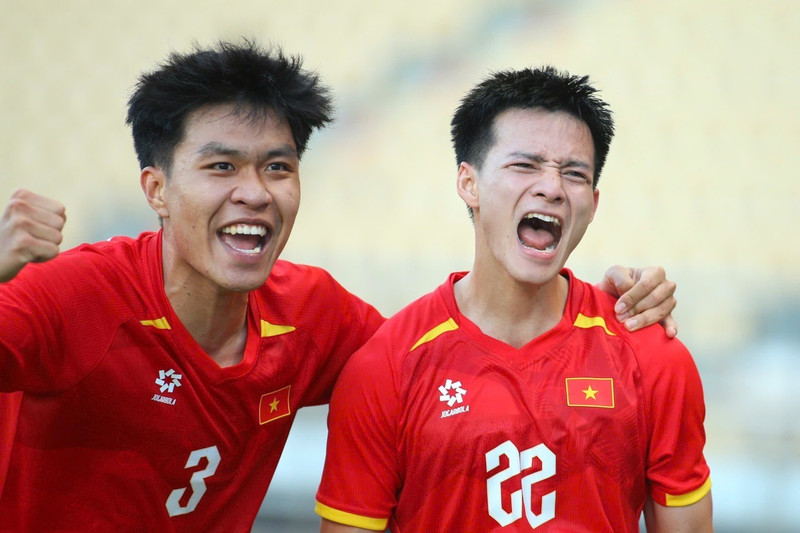 Theo lịch thi đấu, trận chung kết môn bóng đá nam SEA Games 33 dự kiến diễn ra vào lúc 19h00 ngày 18/12. 1jcgsp27i-65rki3.jpg