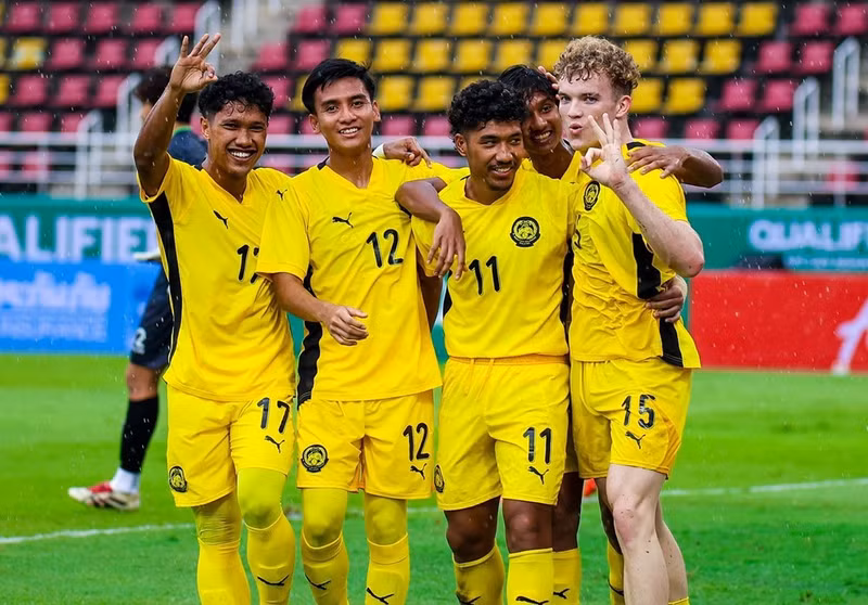 Thứ 3 là rà soát lại kết quả các trận đấu. AFC phải đánh giá những trận có sự góp mặt của 7 cầu thủ liên quan để xác định liệu có cần xử thua 0-3 hay điều chỉnh lại bảng xếp hạng hay không. u23-malaysia-2083.jpg