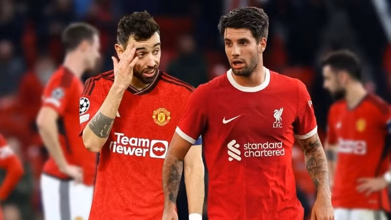 Trong bối cảnh đó, Man United, đội đang đứng thứ 6 tại Premier League sau 15 vòng đấu, bỗng nhiên được đặt vào một vị thế hoàn toàn khác trong cuộc đua top đầu. image-1-3462.jpg