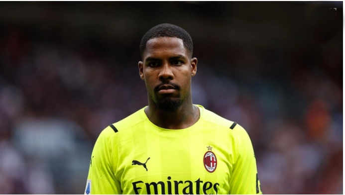 6. Mike Maignan. 0999.png