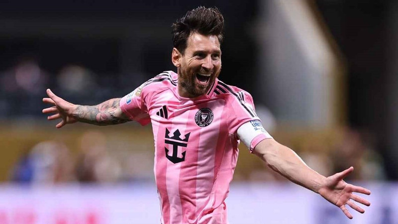 messi-200625-ffsx.jpg