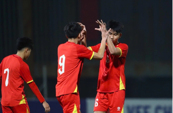 Với 9 điểm tuyệt đối sau 3 lượt trận, U17 Việt Nam tiếp tục giữ vững ngôi đầu bảng C và sáng cửa đoạt vé vòng chung kết U17 châu Á 2026. 099888777.png