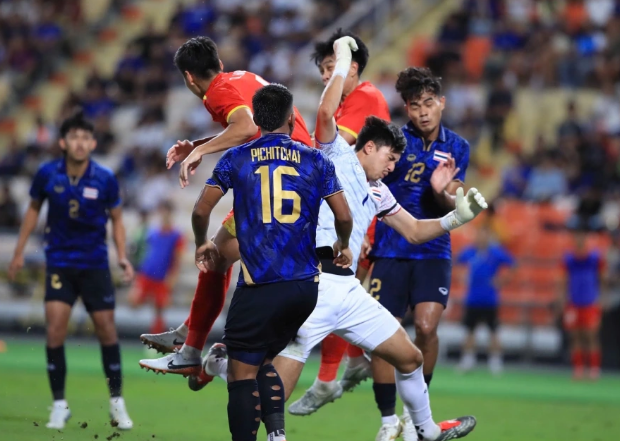 Hòa nhau với tỷ số 2-2 sau 90 phút so tài, hai đội bước vào hai hiệp phụ để tìm ra đội sẽ đoạt huy chương vàng môn bóng đá nam SEA Games 33. 99999999999999999.png