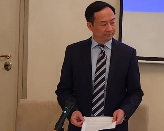 Đại sứ Việt Nam tại Italia Dương Hải Hưng phát biểu chào mừng Hội thảo.