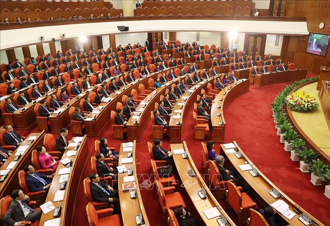 Các đồng chí lãnh đạo Đảng, Nhà nước cùng các đại biểu dự bế mạc hội nghị. Ảnh: Trí Dũng/TTXVN Các đồng chí lãnh đạo Đảng, Nhà nước cùng các đại biểu dự bế mạc hội nghị. Ảnh: Trí Dũng/TTXVN