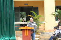 Trường THCS Khương Thượng mang Tết ấm yêu thương lên vùng khó ảnh 2