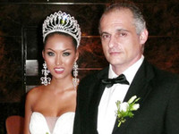 Phi Thanh Vân - Tuổi thơ bất hạnh đầy nước mắt ảnh 6 Phi Thanh Vân - Tuổi thơ bất hạnh đầy nước mắt ảnh 6