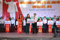 Trường Đại học Vinh khai giảng năm học mới ảnh 3